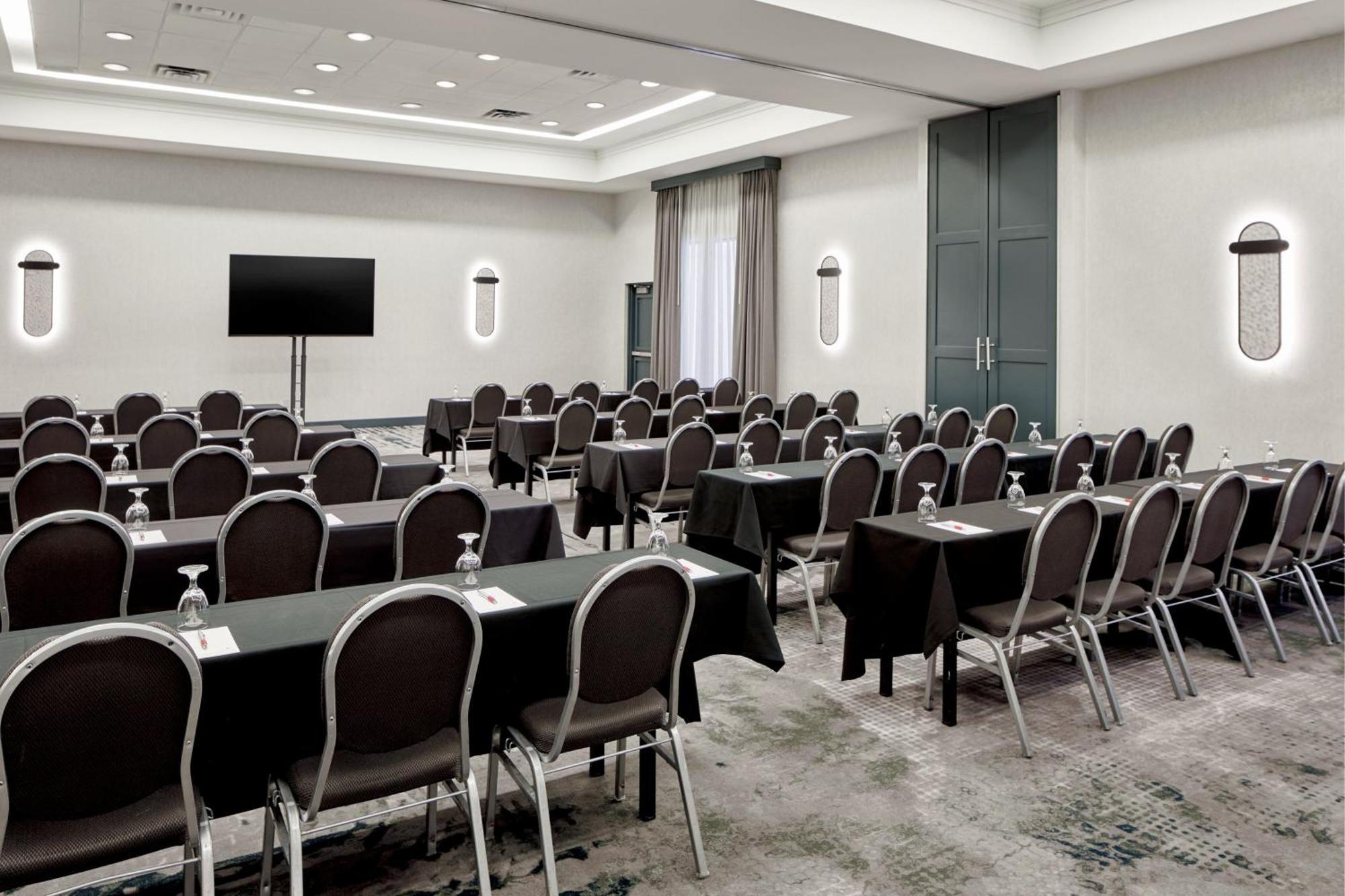 מלון רומולוס Detroit Metro Airport Marriott מראה חיצוני תמונה