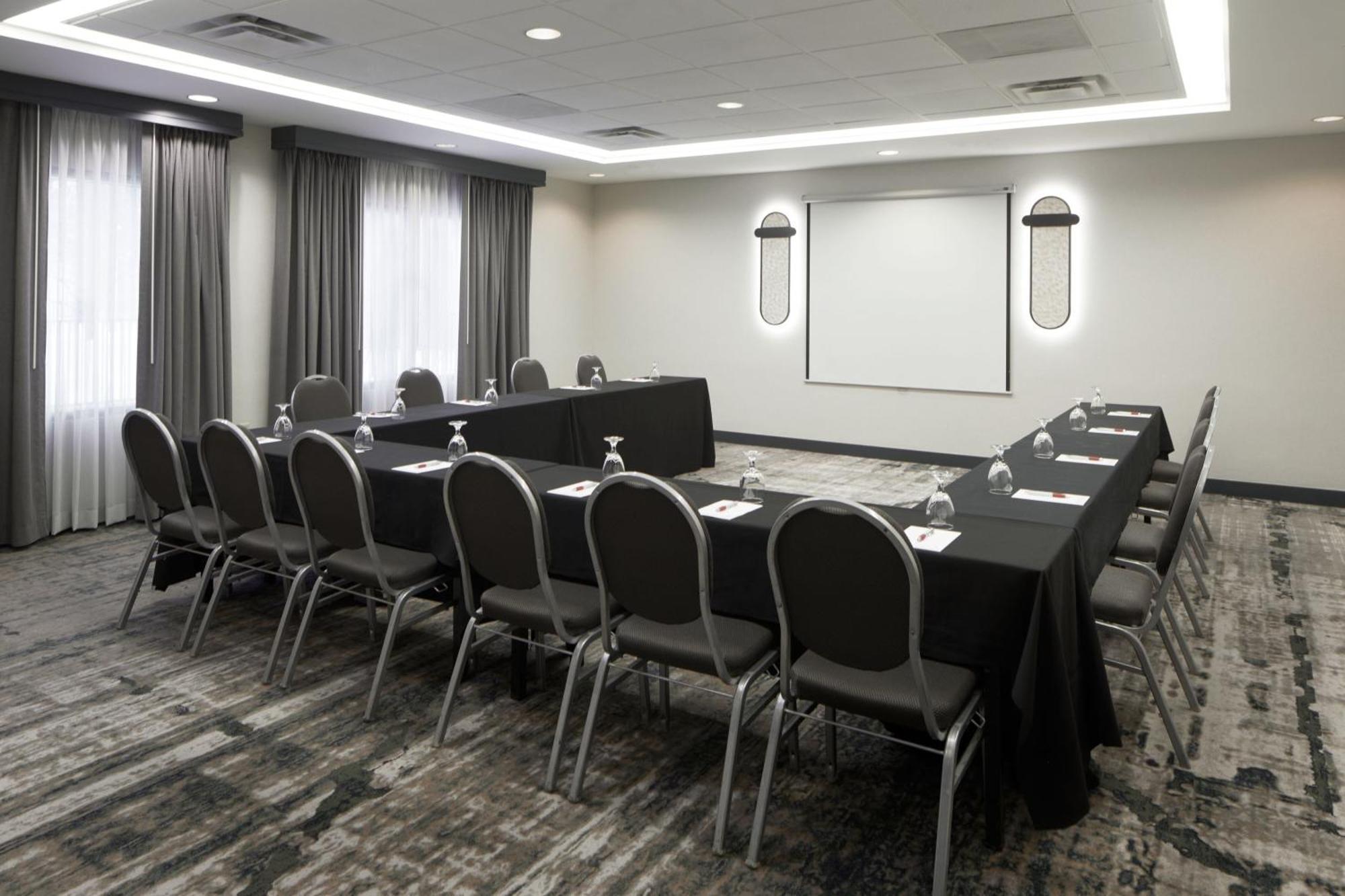 מלון רומולוס Detroit Metro Airport Marriott מראה חיצוני תמונה