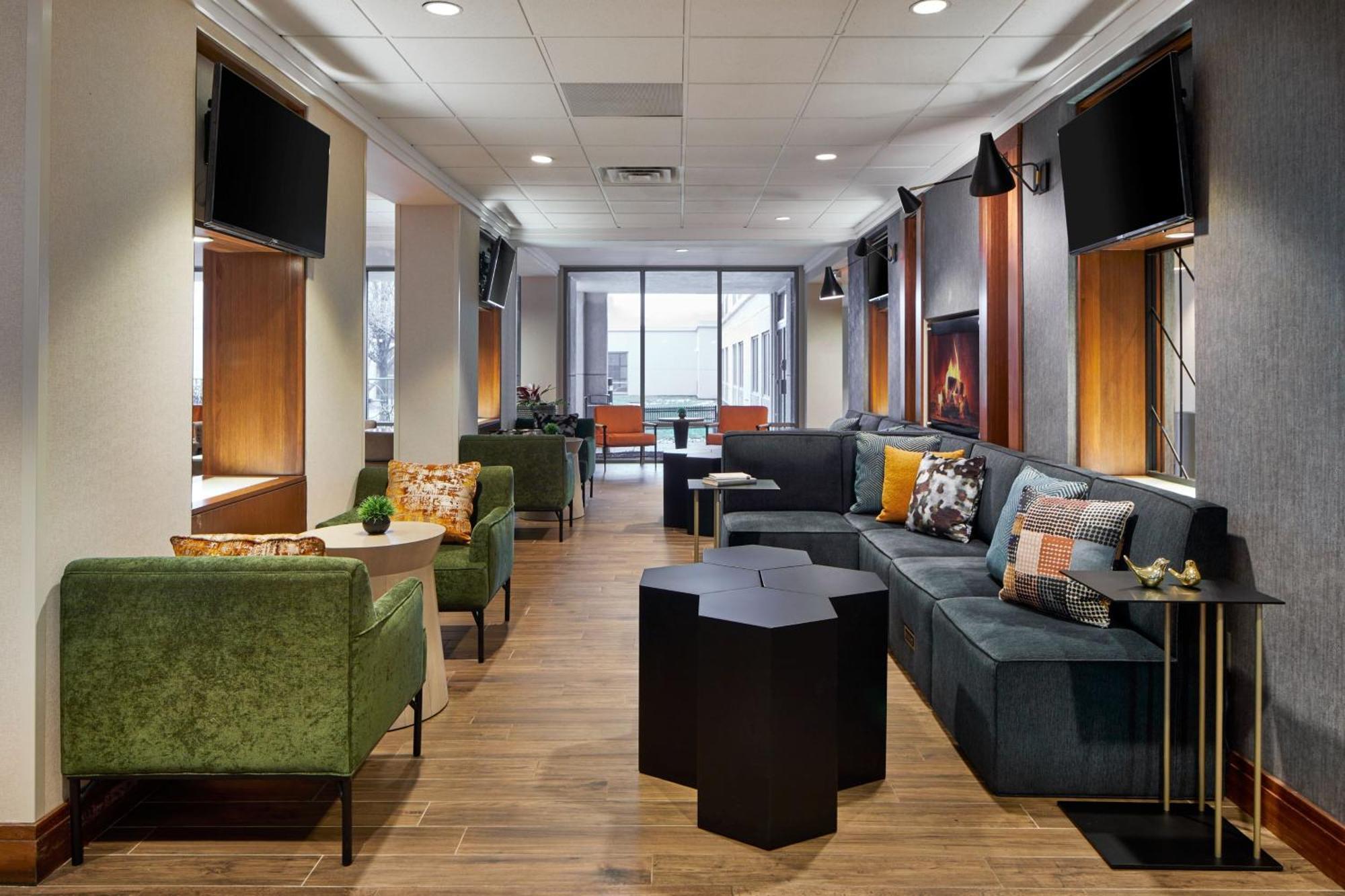 מלון רומולוס Detroit Metro Airport Marriott מראה חיצוני תמונה