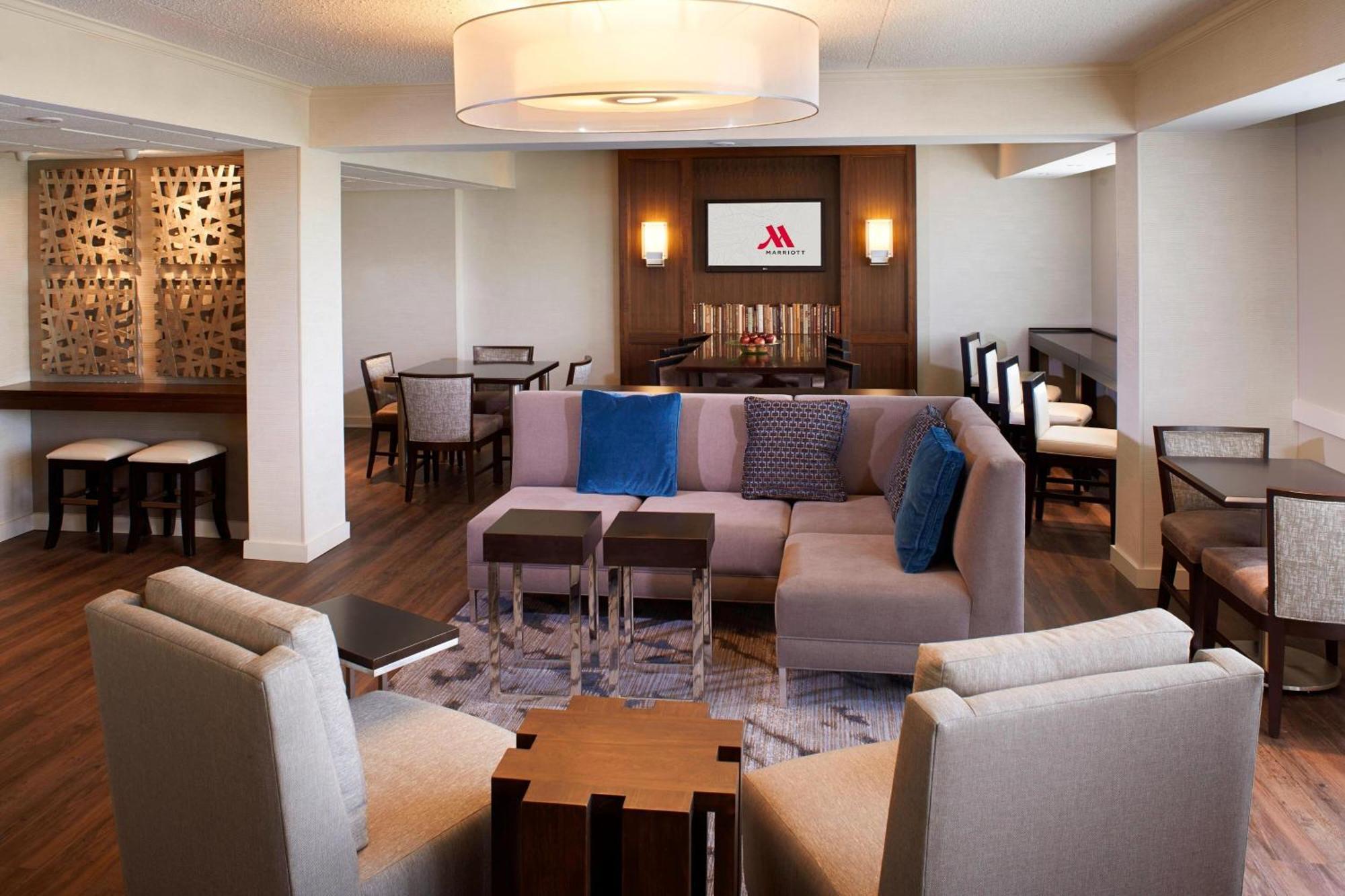 מלון רומולוס Detroit Metro Airport Marriott מראה חיצוני תמונה