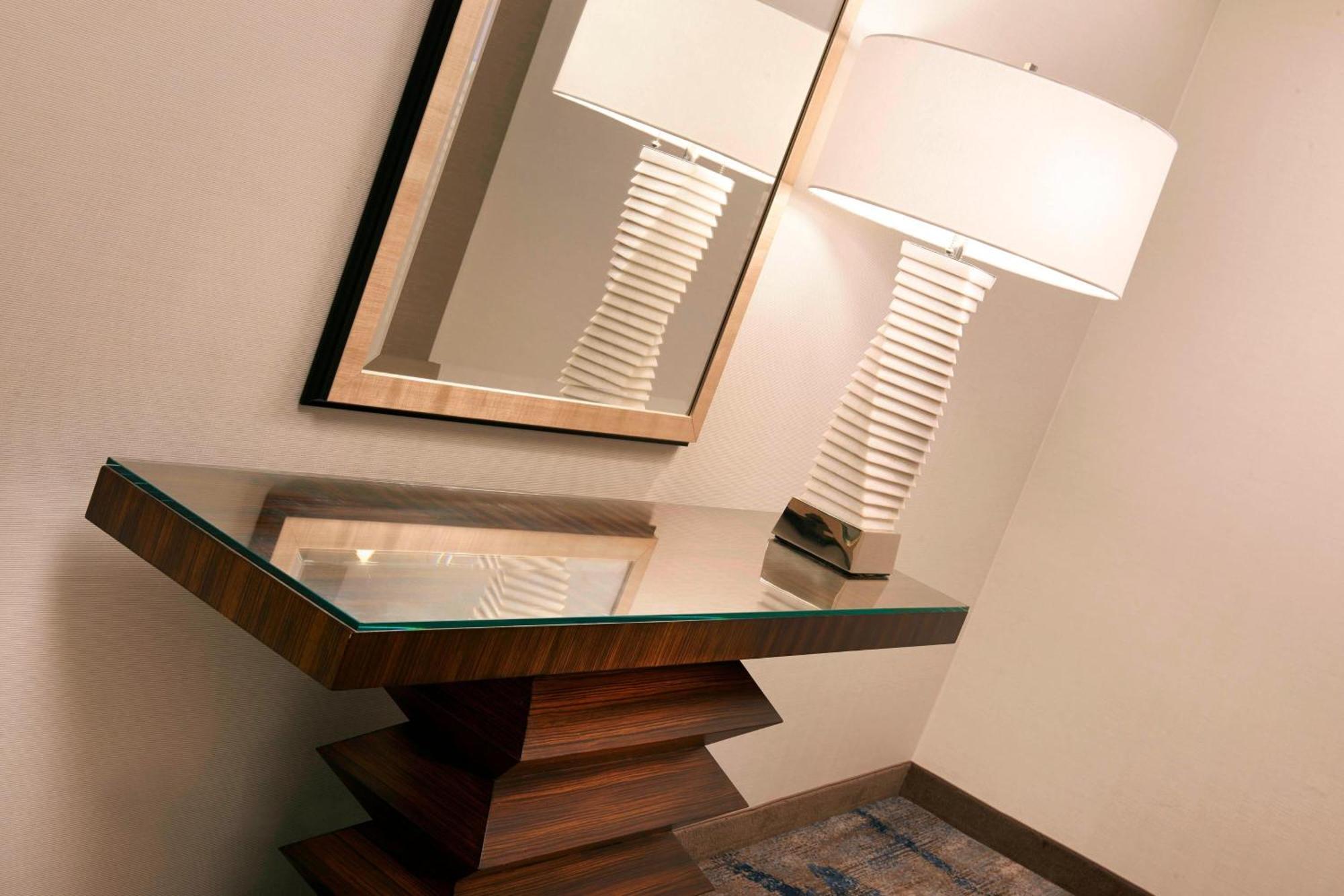 מלון רומולוס Detroit Metro Airport Marriott מראה חיצוני תמונה